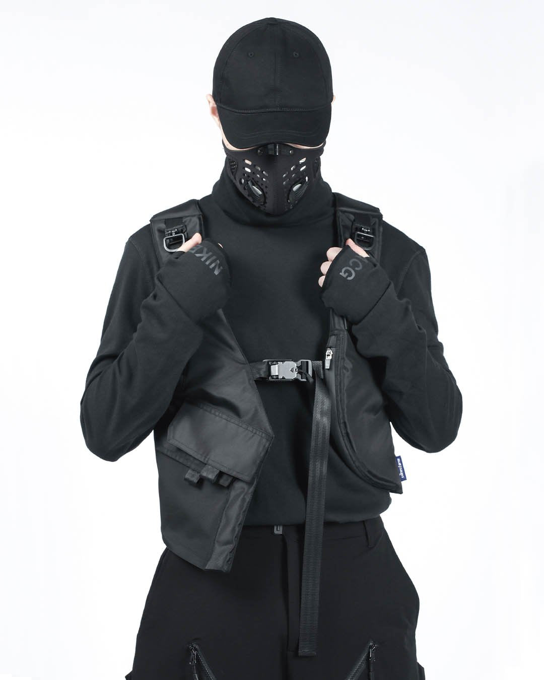black tactical vest
