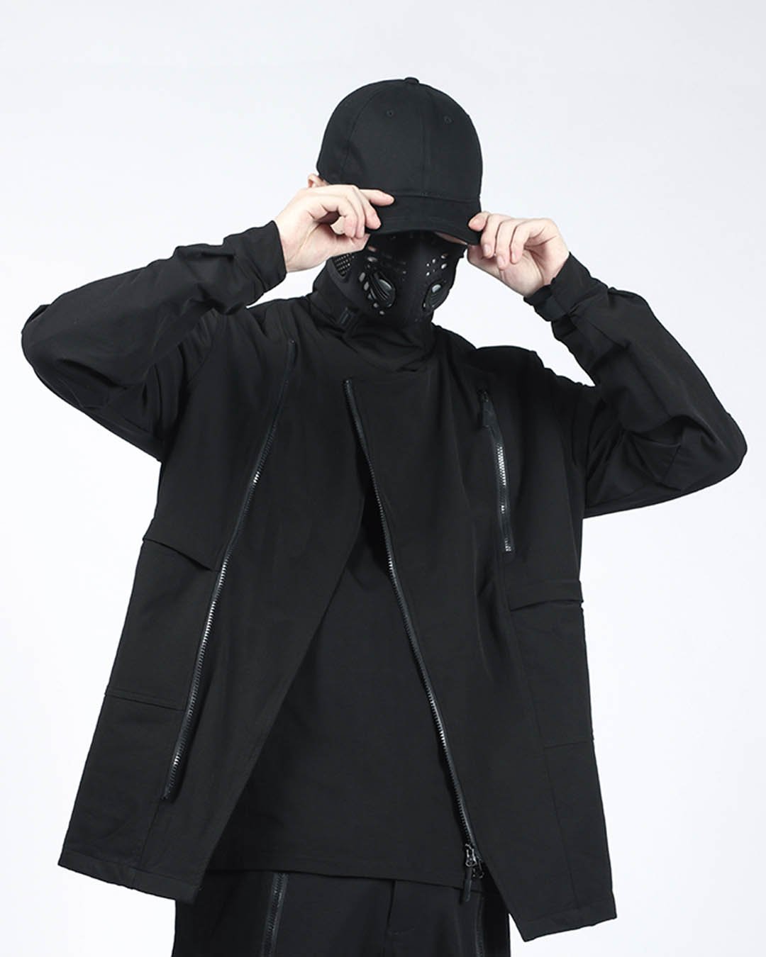 https://imaphotic.com/cdn/shop/products/silenstorm-tactical-suit-jacket-techwear-shop-imaphotic-8.jpg?v=1607658921&width=1445